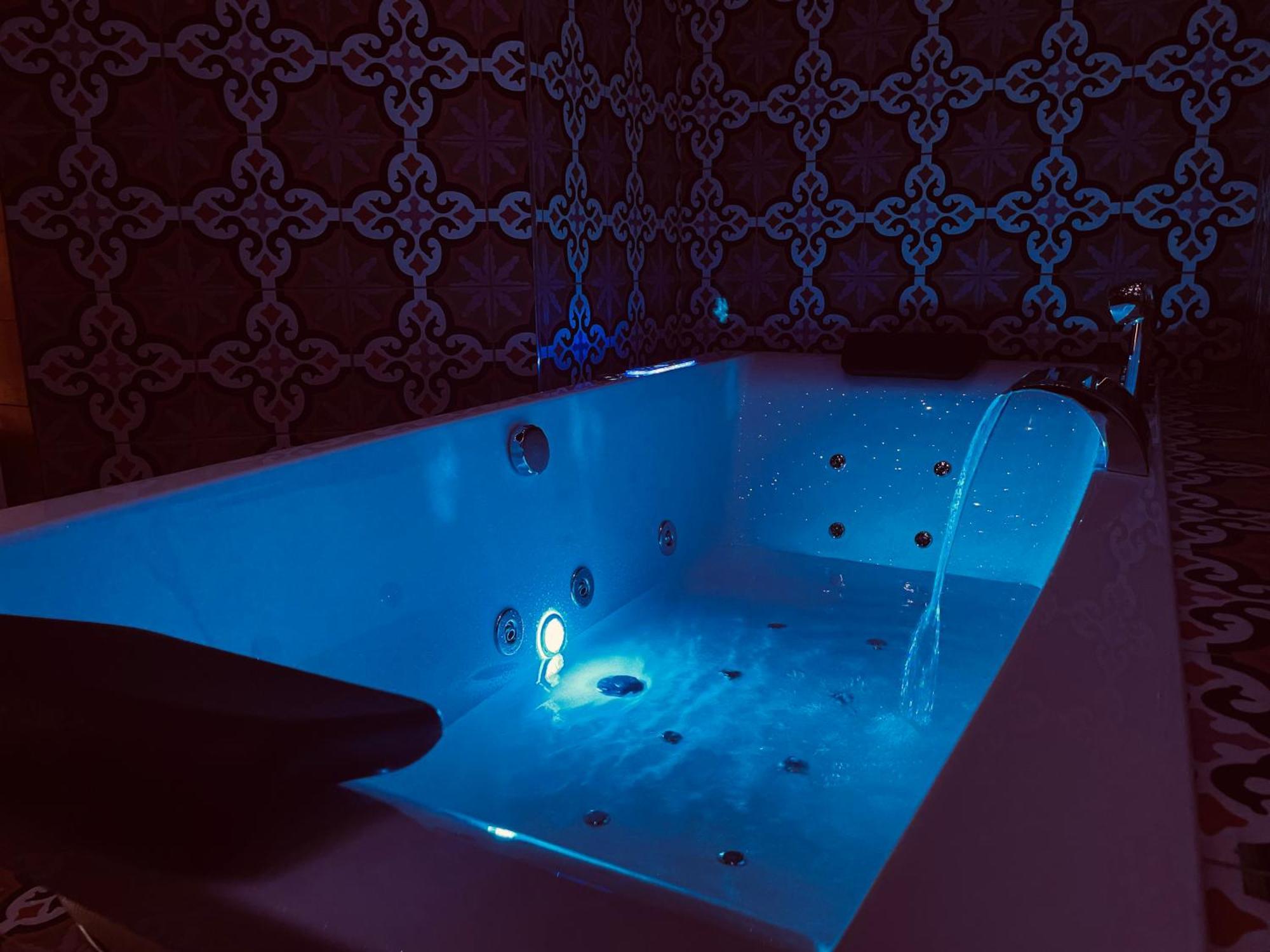 Spa La Casa Blue Wingles 외부 사진