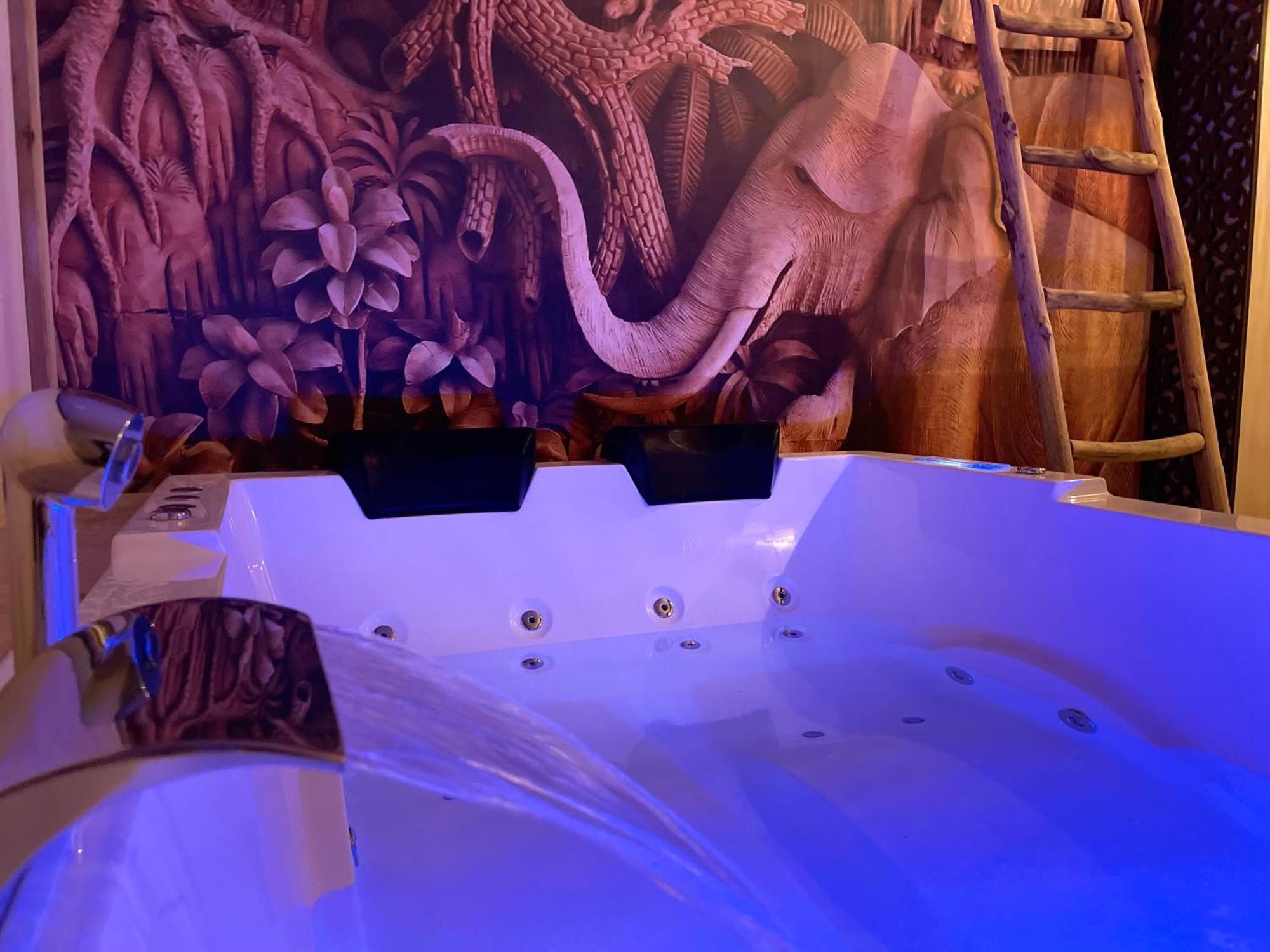 Spa La Casa Blue Wingles 외부 사진